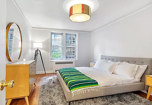 5th image of 360 Clinton Ave APT 1N