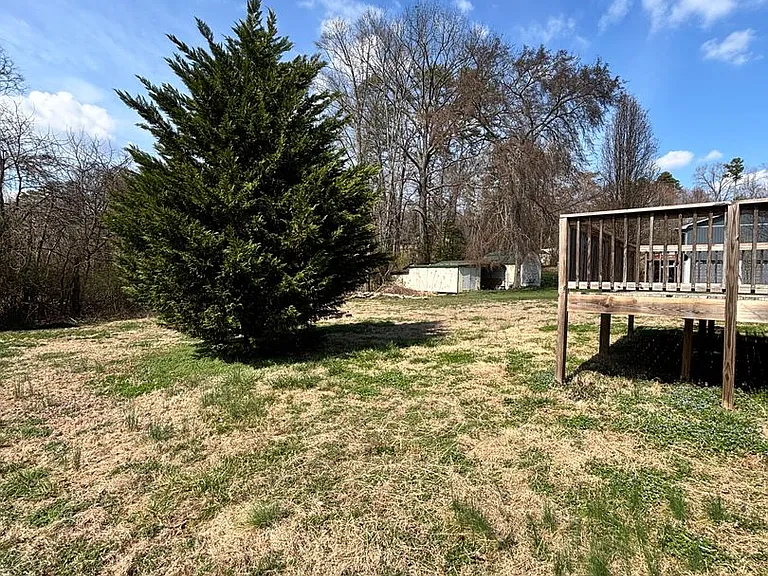 3421 Happy Acres Rd — Photo 34
