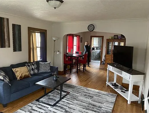 2 bed, $950 — Photo 4
