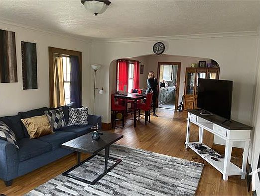 4th image of 2305 10th St