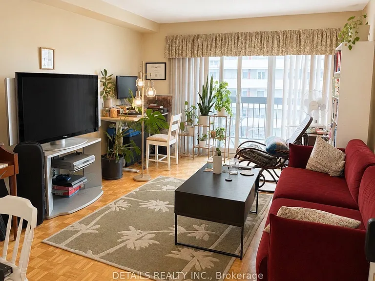 158 McArthur Ave #1105 — Photo 3