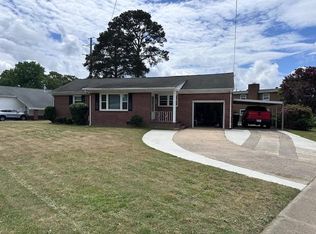 7825 Azalea Garden Rd, Norfolk, VA 23518