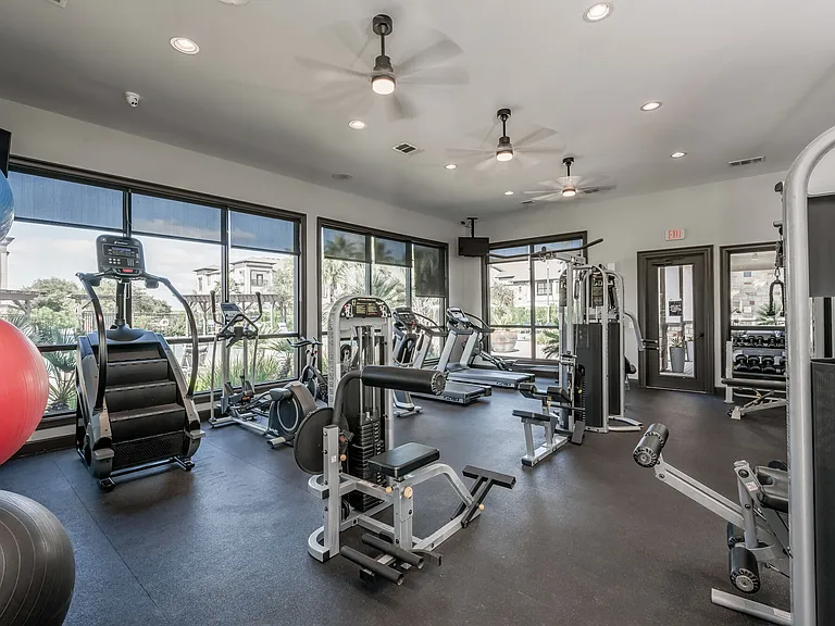 Grand Villas at Tuscan Lakes — Photo 20