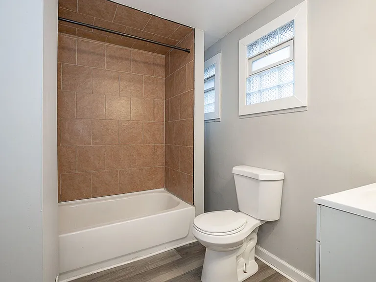 14222 Lorain Ave — Photo 7