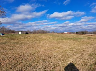 1625 Tanyard Rd, Lafayette, TN 37083