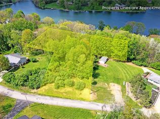 47912 Tomahawk Dr, Negley, OH 44441