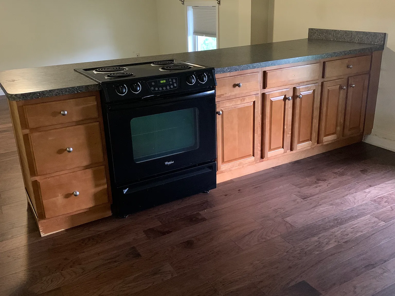 3 bed, $1,700 — Photo 3