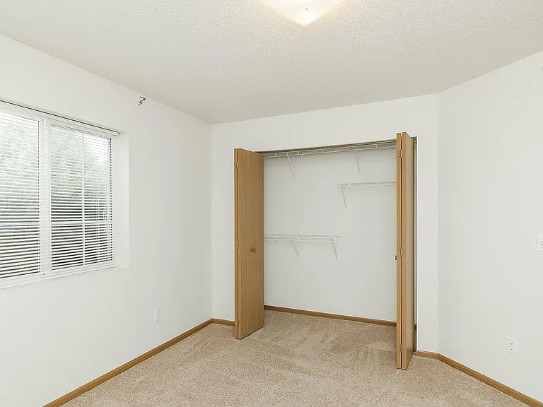 2586 Rushmore Dr #2586 — Photo 14