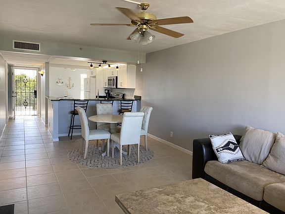 4th image of 21 Royal Palm Way Unit 502
