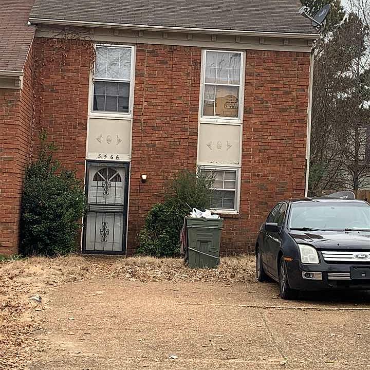 1st image of 5566 Blossom Ln