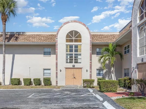 2727 75th St W APT 9A2, Bradenton, FL 34209
