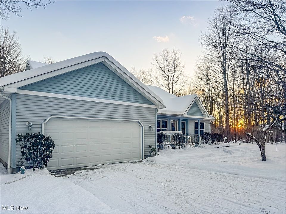 1st image of 3920 Country View Ln