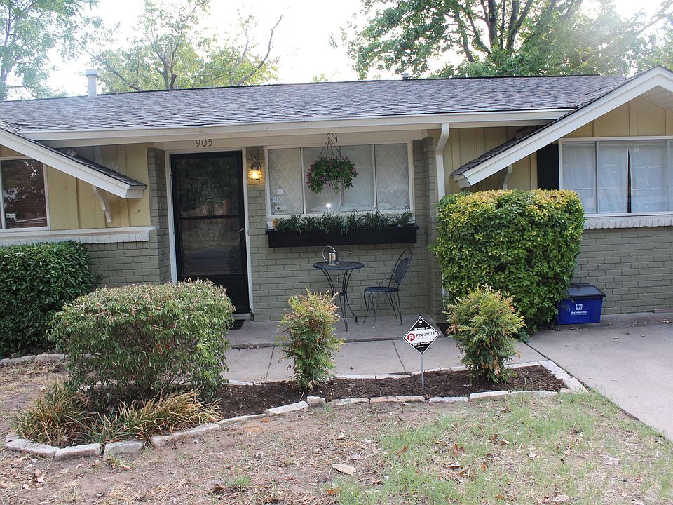 1st image of 905 Dee Ln