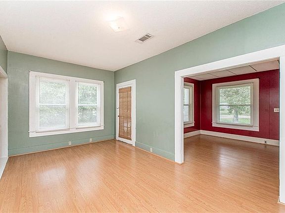 5th image of 1228 Borgne Ave