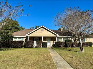 7335 School House Ln, Wilmer, AL 36587