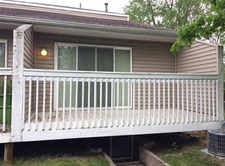 2106 Stone School Cir, Ann Arbor, MI 48108