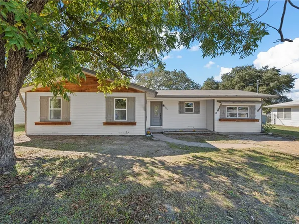 105 S Lakeview Dr, Waco, TX 76705