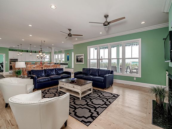 2nd image of 449 Maritime Place
