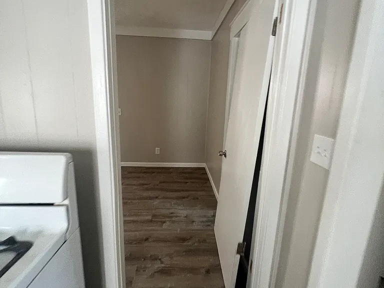 2081 W 103rd St #1 — Photo 14