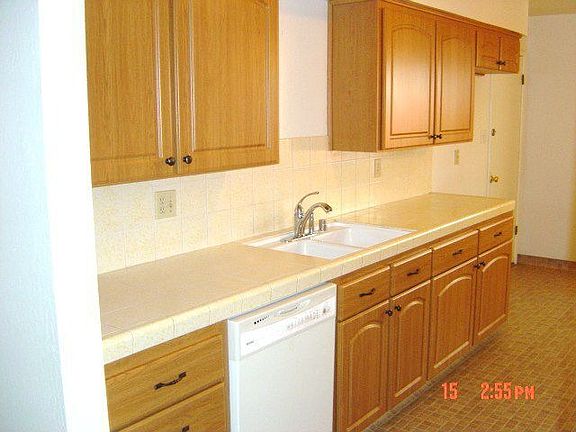 5th image of 4664 N Lorna Ave