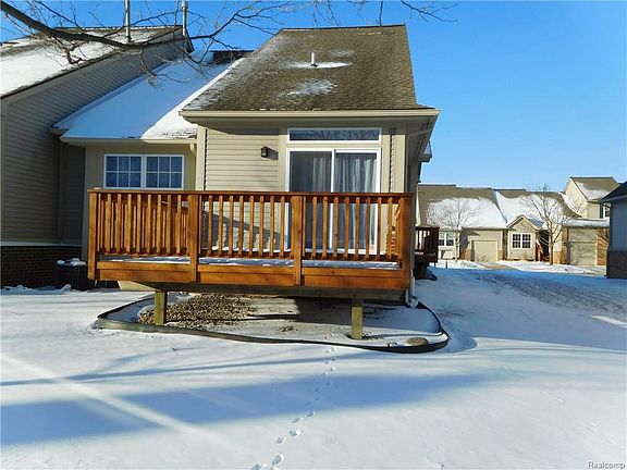 3rd image of 41788 Primrose Dr #1
