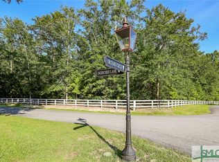 64 Orchard Cir, Richmond Hill, GA 31324