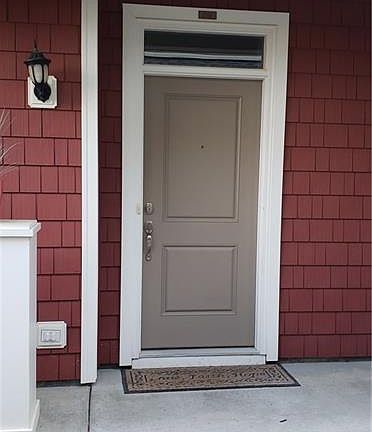 3rd image of 2516 Leytonstone Dr