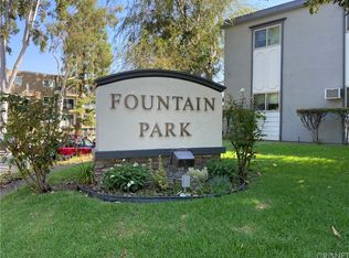 6031 Fountain Park Ln APT 12, Woodland Hills, CA 91367
