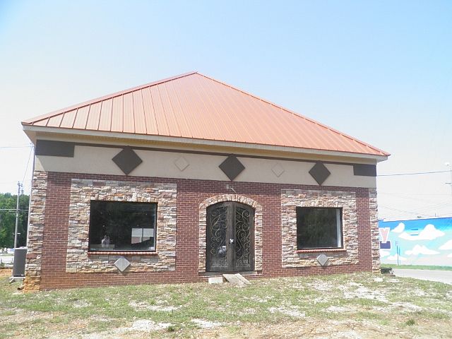 1st image of 1101 Hillsboro Blvd