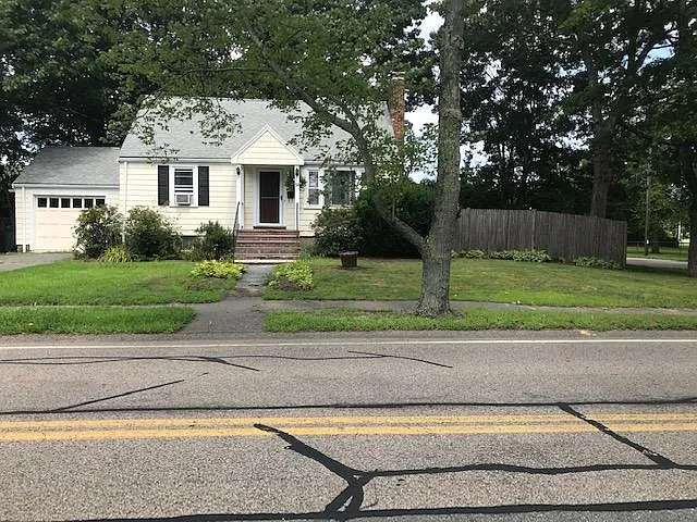 32 Gould St