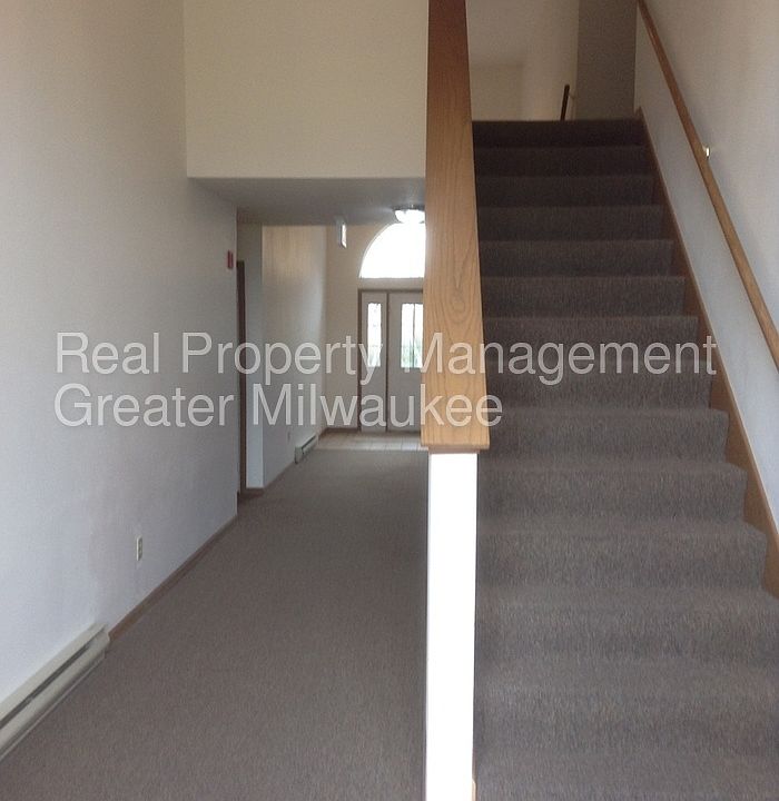 2nd image of N91W17012 Apple Tree Ct APT 4