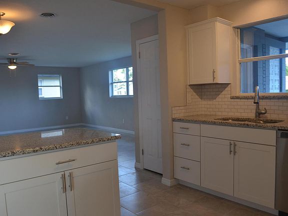 4th image of 1214 Margina Ave