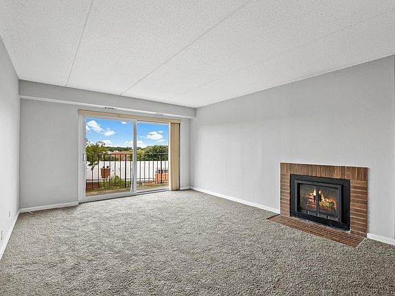 2nd image of 2086 Saint Johns Ave APT 408