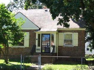 2025 E 93rd St, Chicago, IL 60617