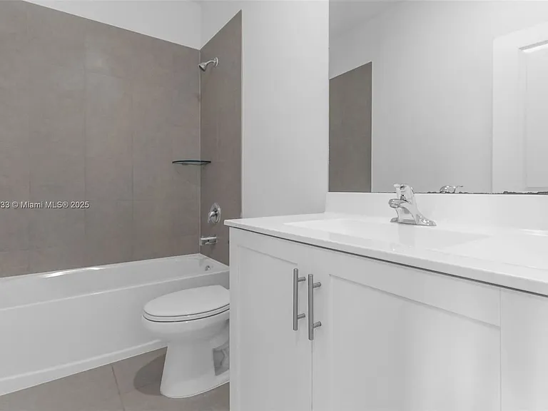 SW 134th Ct — Photo 7