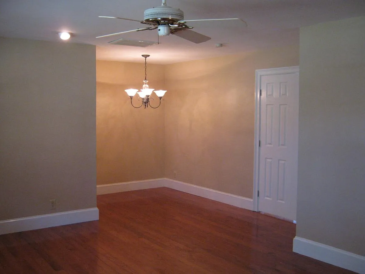 2 bed, 1160 sqft, $1,595 — Photo 4