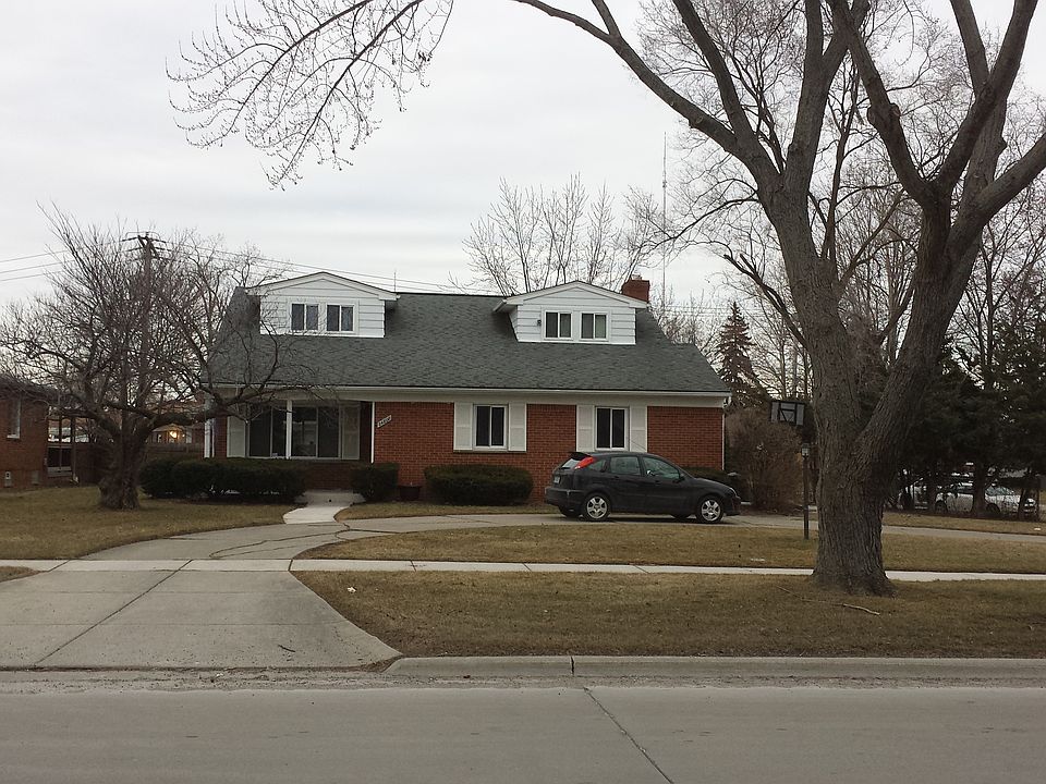 1st image of 24808 Pierce Ave