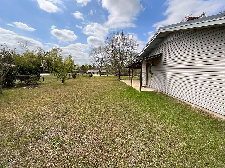 4900 Davis Dr — Photo 18
