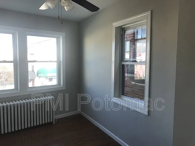 344 Main St #103 — Photo 4