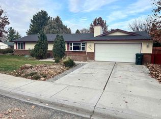 1720 N Interlachen Way, Meridian, ID 83646