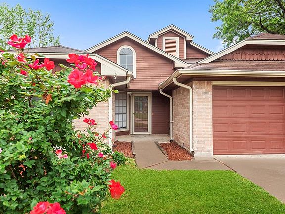 3rd image of 6634 Liberty Valley Dr