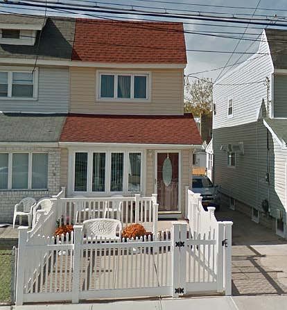 1st image of 2072 E 72nd St