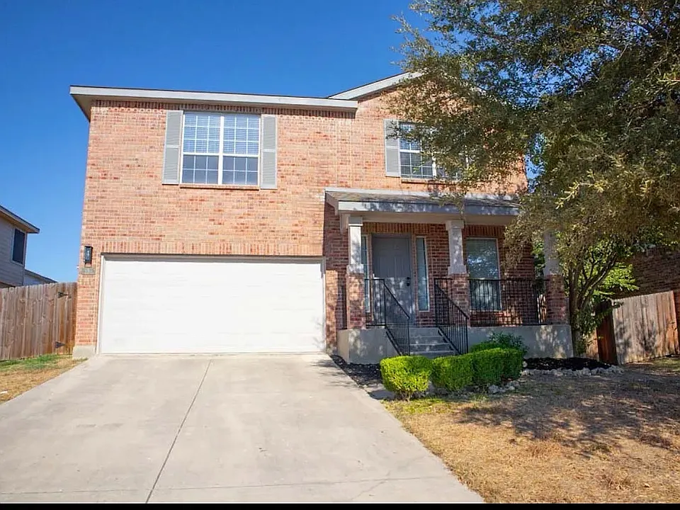 9135 Granite Woods