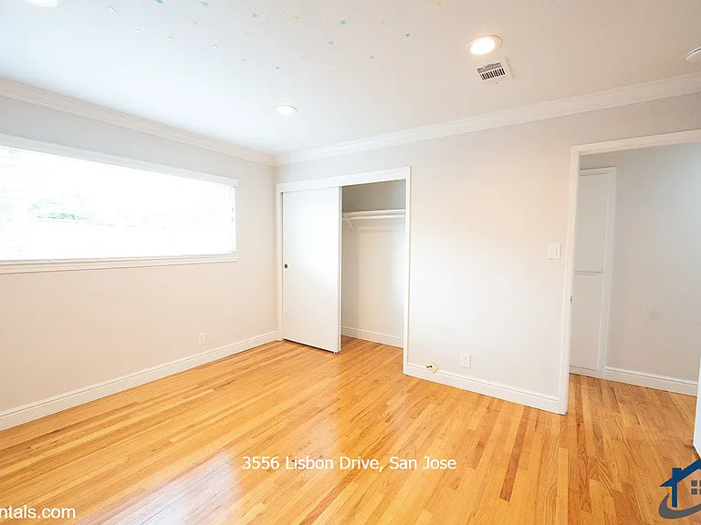 3556 Lisbon Dr — Photo 10