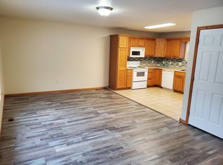 936 McKinley Ave UNIT 12, Des Moines, IA 50315