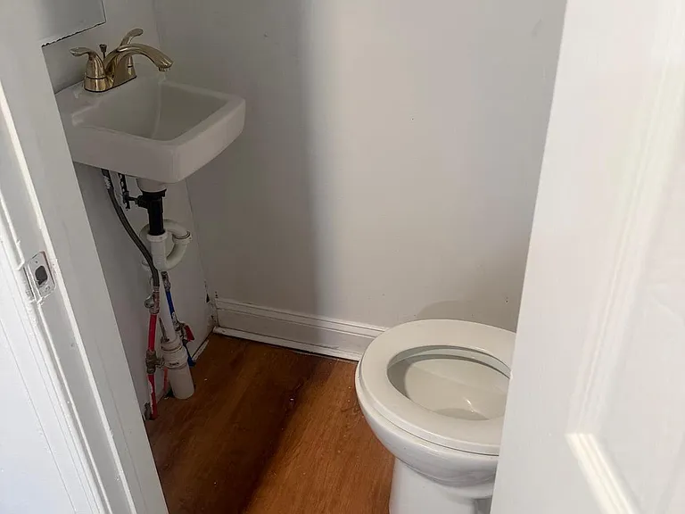 4225 Orchard St — Photo 16