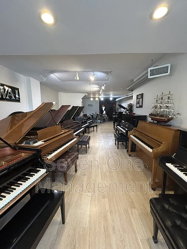 Studio, 1.0 bath, 1350 sqft, $1,950 — Photo 1