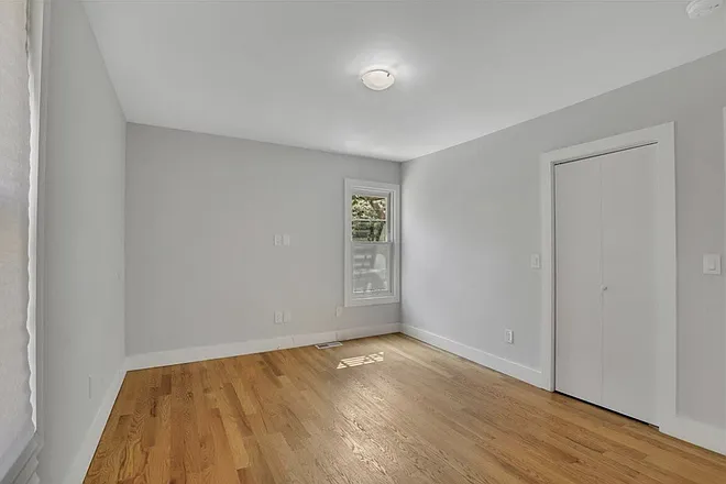 250 Sisson Ave #2 — Photo 21