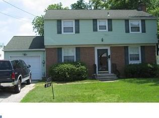 236 Hendrickson Ave, Edgewater Park, NJ 08010