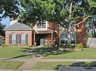 1421 Middleton Dr, Cedar Hill, TX 75104